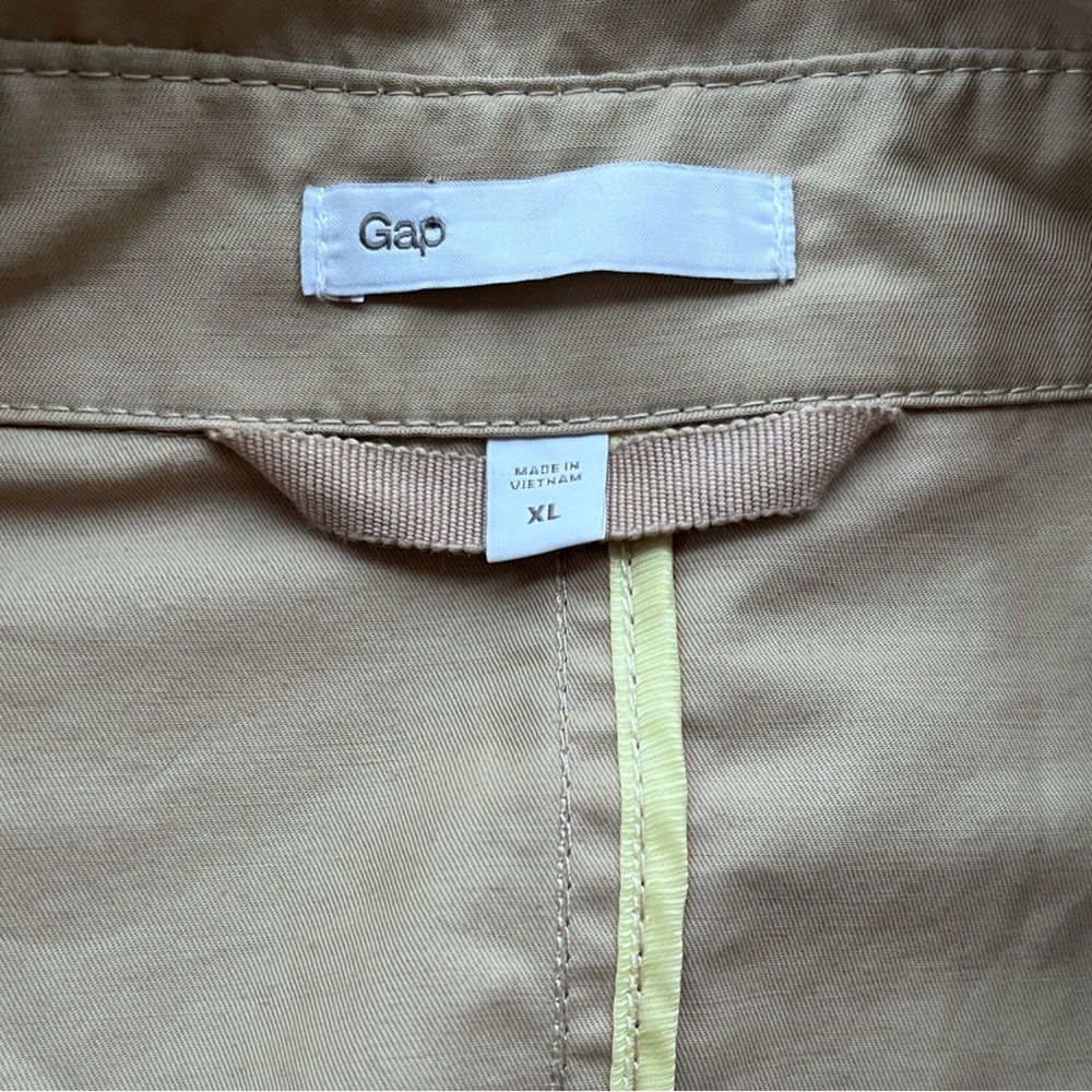 GAP Minimalist Y2K Normcore Classic Beige Trench Coat Women’s Size XL - Picture 14 of 14